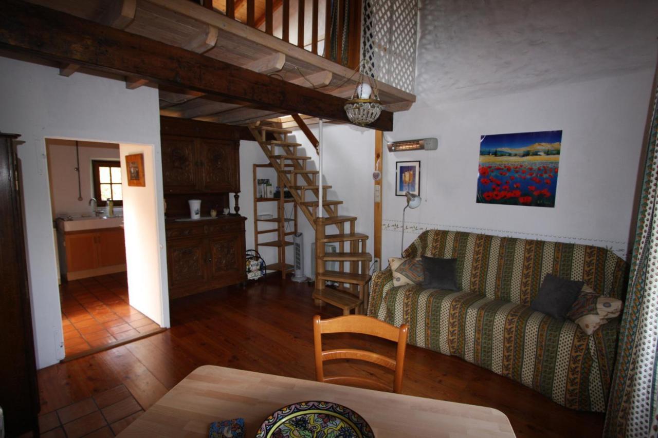 Touroulet Apartment Suze ภายนอก รูปภาพ